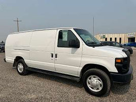 CAR-28 - 2009 White Ford Eco Van Car Rental 02/2024 VIN # 1FTNE14W09DA25448 /Oil change:402.259 Plate # U30JRY